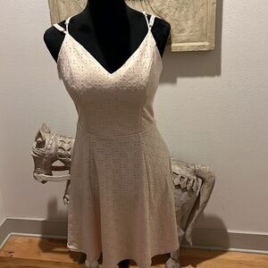 Love, Nickie Lew LNL backless spaghetti straps eyelet dress Sz 11